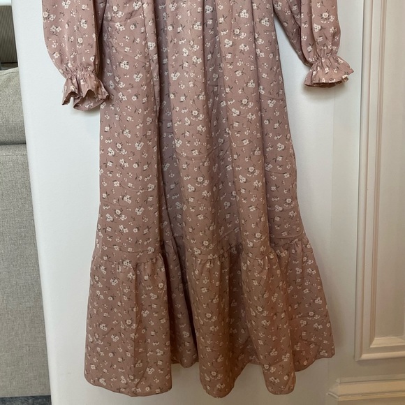 BY THE RIVER Pink Floral Dress - Picture 2 of 2